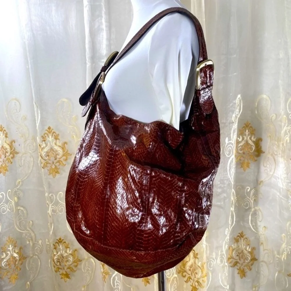 GLEN ARTHUR PYTHON Multiple Way FillAll Real Humanely Farmed Charity Large Bag - Picture 3 of 17